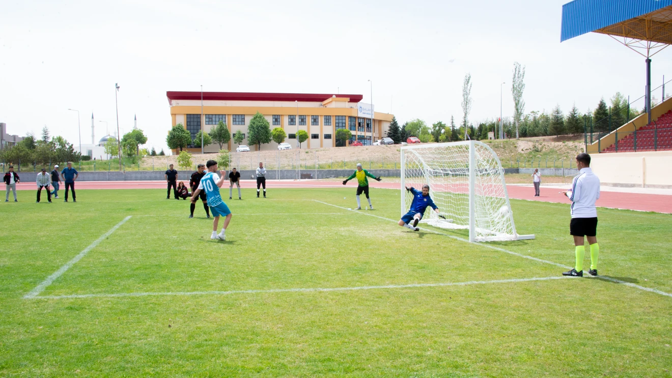 Selçuk Üniversitesinde 28. Spor Şenlikleri düzenlendi
